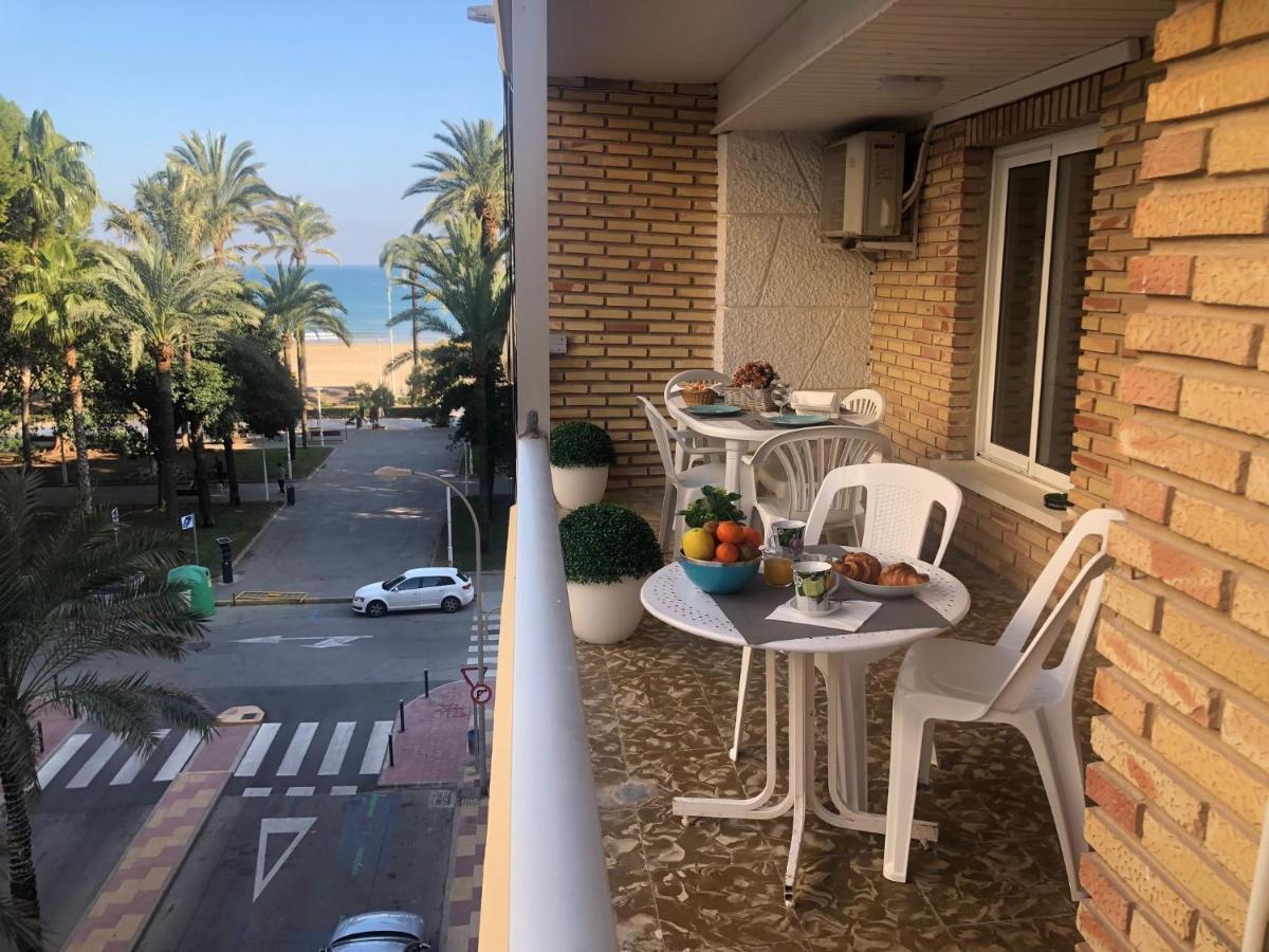 A 50 M De La Plage Cullera Exteriör bild